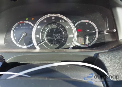 2017 Honda Accord Lx z USA, uszkodzony, nr VIN 1HGCR2F30HA139374